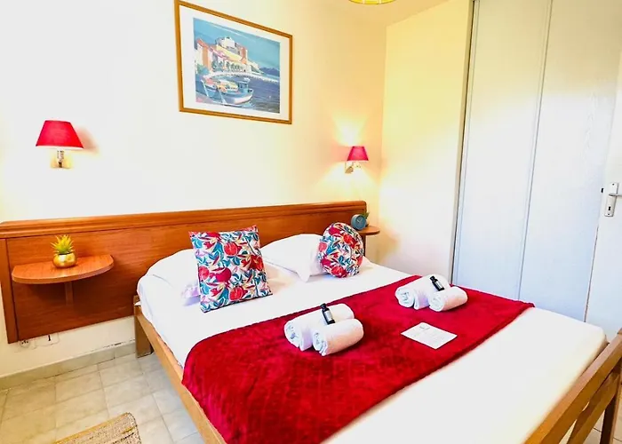 Front De Et Piscines Ghisonaccia